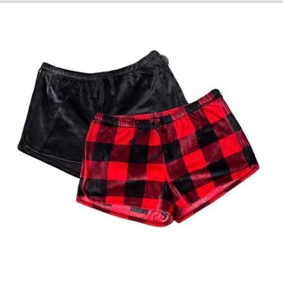 Cynthia Rowley 2 Piece Velour Shorts Set - Picture 2 of 7